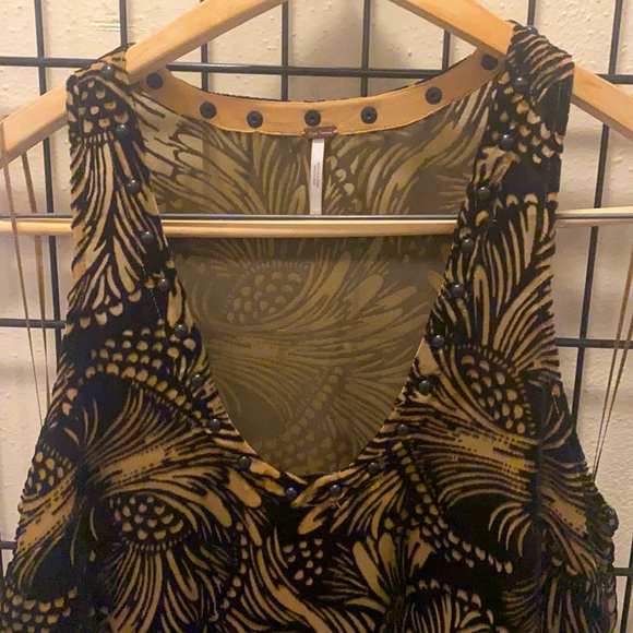 Free People Velvet Lace Tunic,  New w/o tags! - Picture 2 of 3